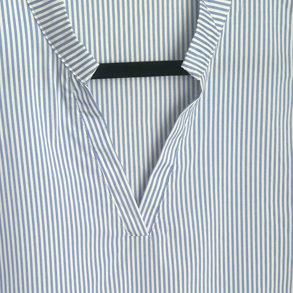 Floerns Women's Striped Notched V Neck Ruffle Cap Sleeve Blouse Top - Brand New - Picture 2 of 9